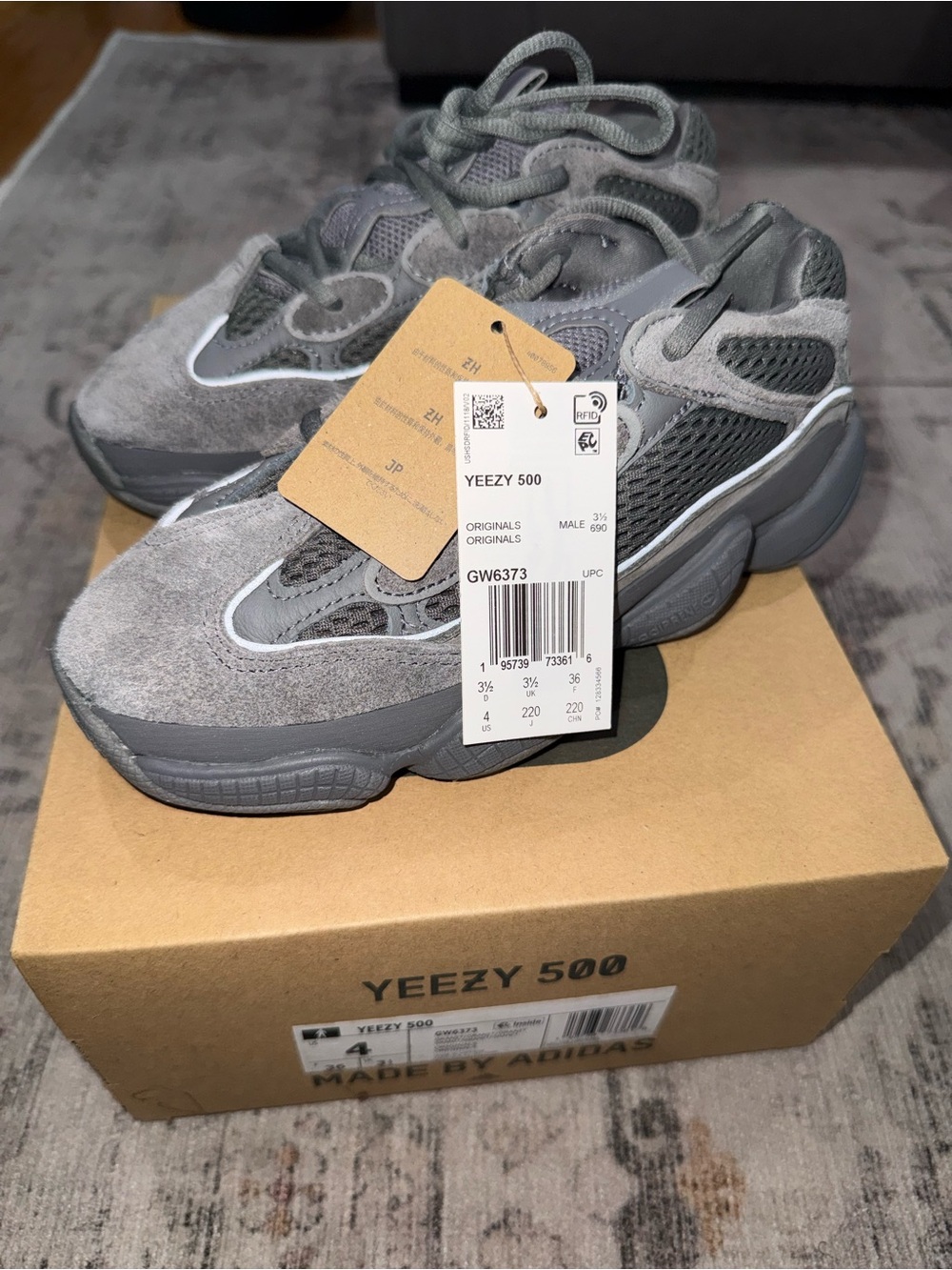 adidas Kids Yeezy 500 Sneakers in Grey